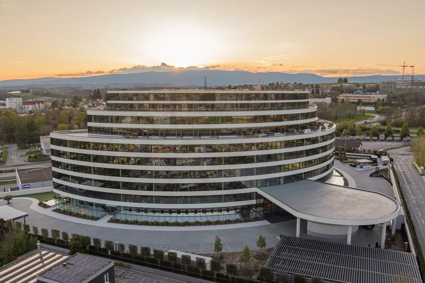 Smart Building Climate Monitoring Across 45 Offices